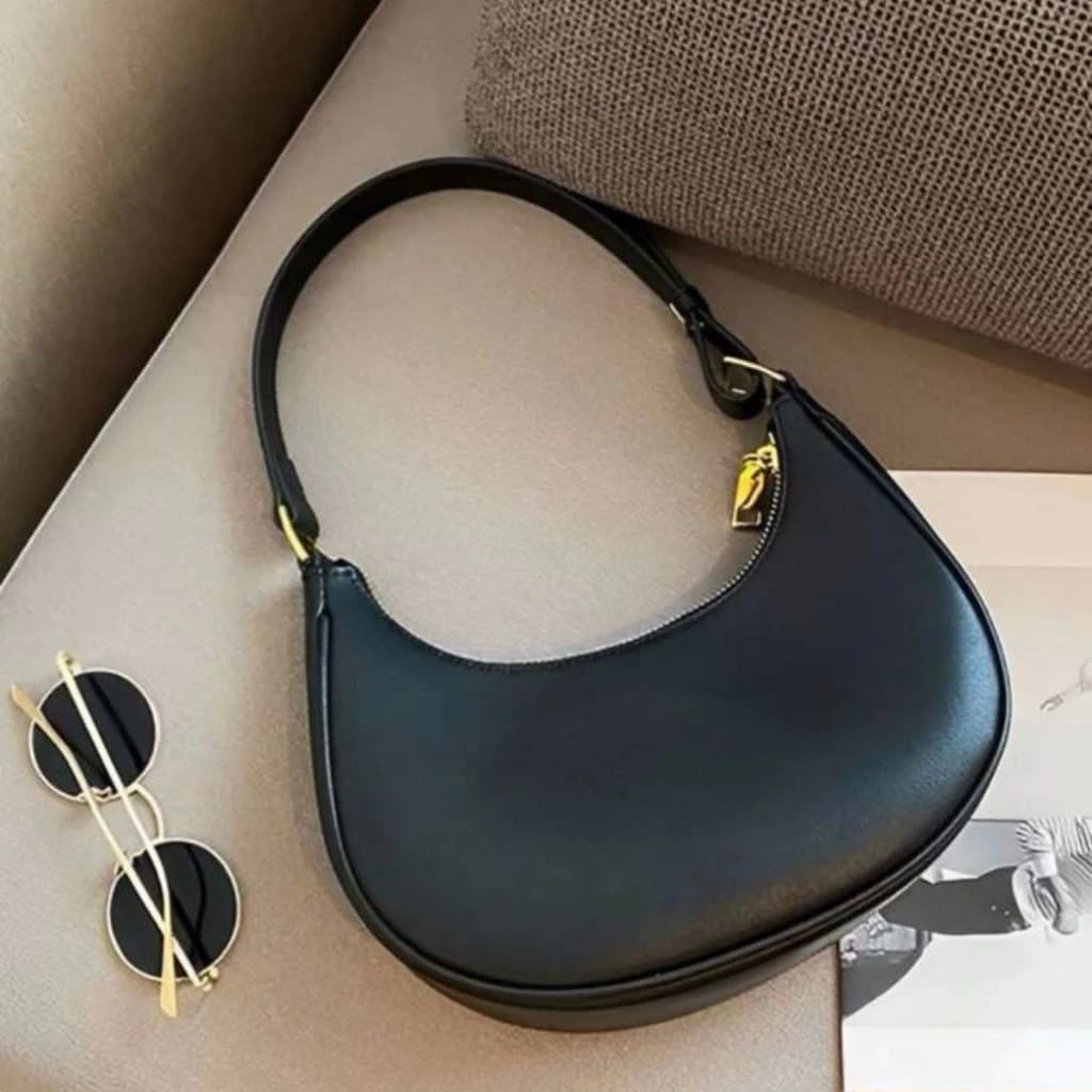 Bolsa feminina de ombro meia-lua